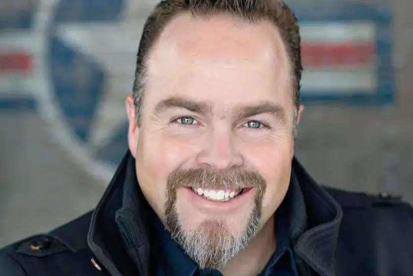 Monte Moore Headshot